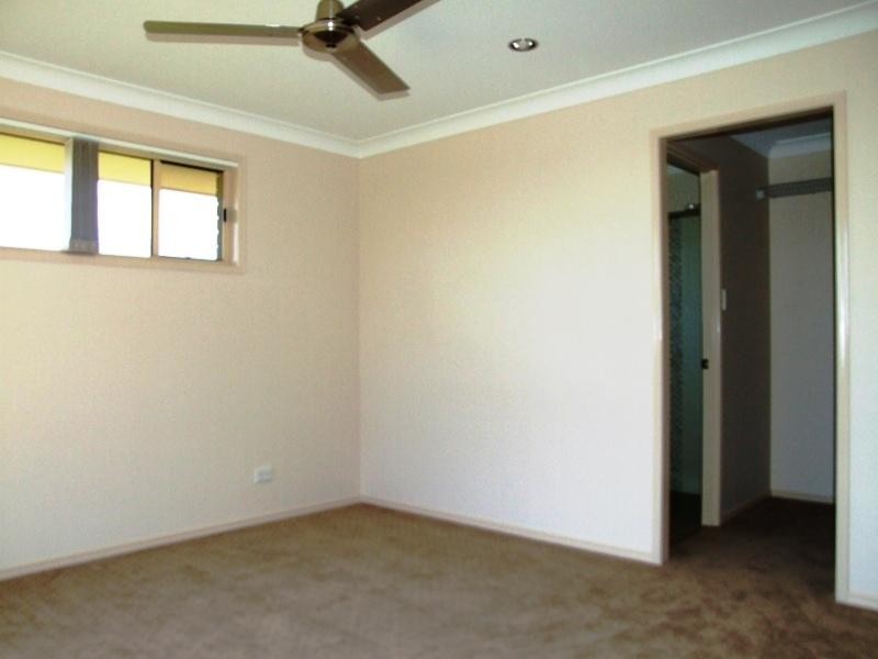 3 Isis Court, Eli Waters QLD 4655