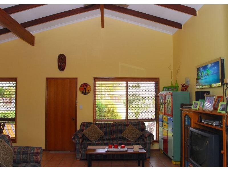 21 Alexander Street, Torquay QLD 4655