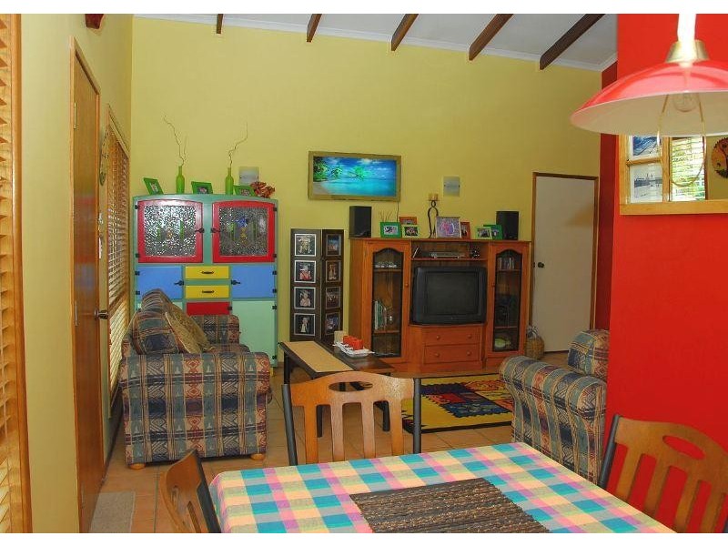 21 Alexander Street, Torquay QLD 4655