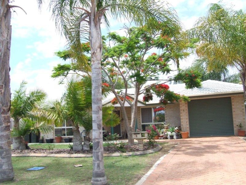 8 Archer Drv, Point Vernon QLD 4655