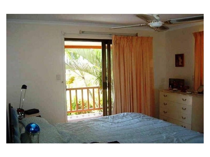 18 Royal Drive, Kawungan QLD 4655