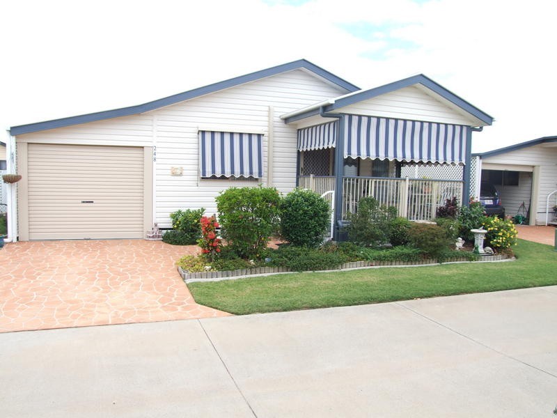 248 7 Golden Shores, Bay Drive, Pialba QLD 4655