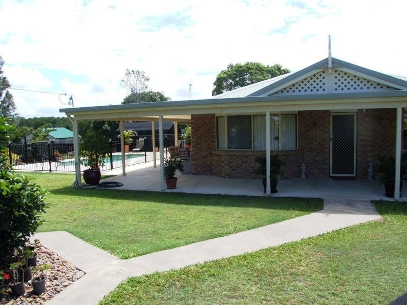 15 – 17 Doss Court, Urraween QLD 4655
