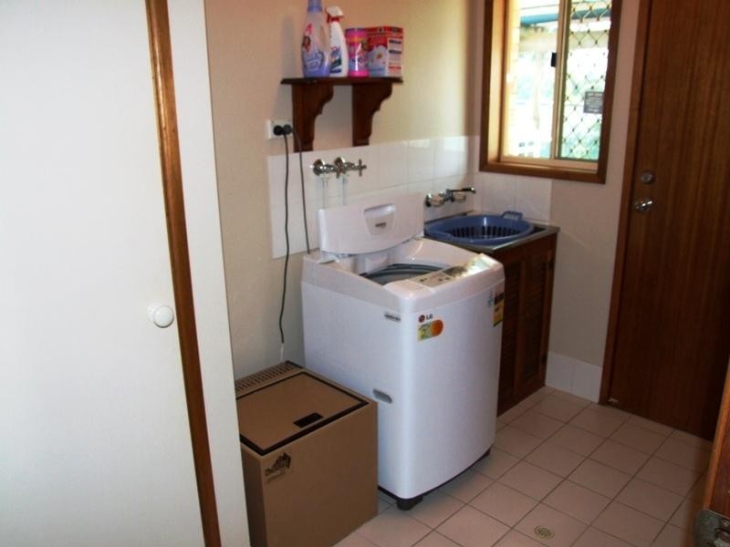 15 – 17 Doss Court, Urraween QLD 4655