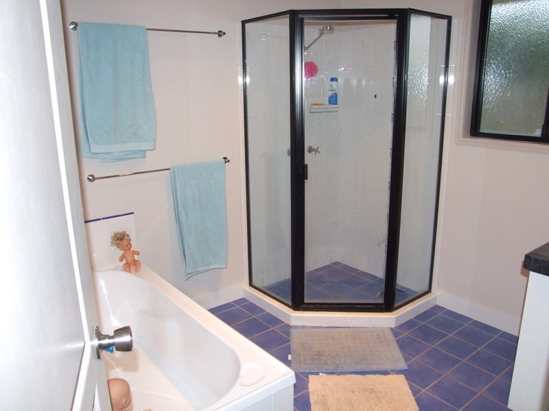 186 Gilston Road, Wondunna QLD 4655