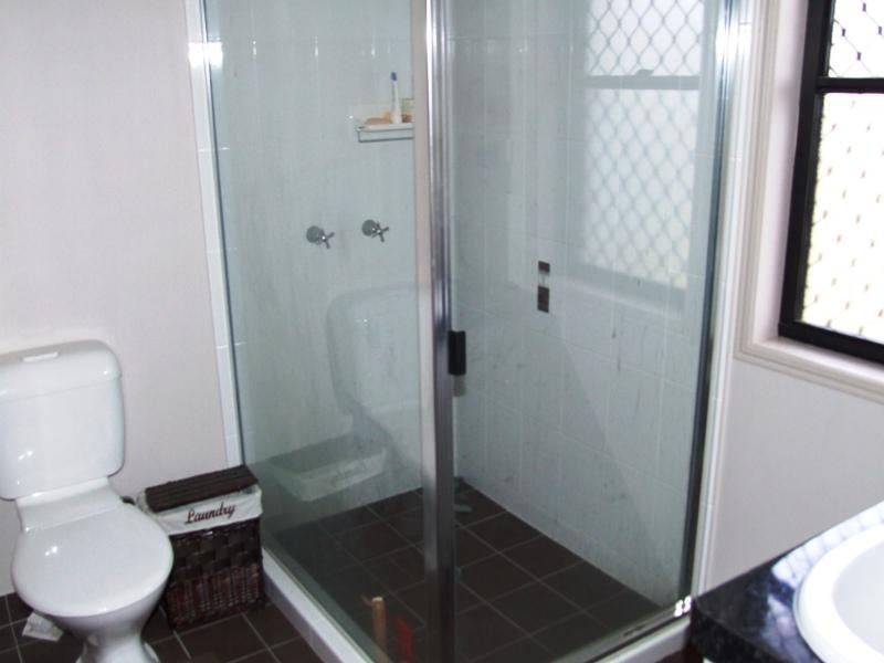 186 Gilston Road, Wondunna QLD 4655