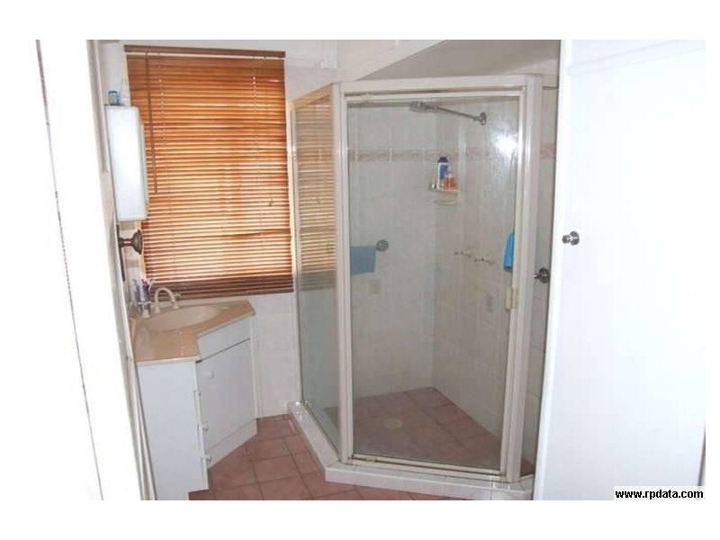 122 Long Street, Point Vernon QLD 4655