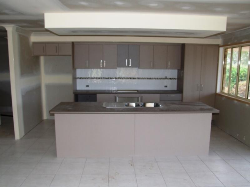 4 Bunya Court, Eli Waters QLD 4655