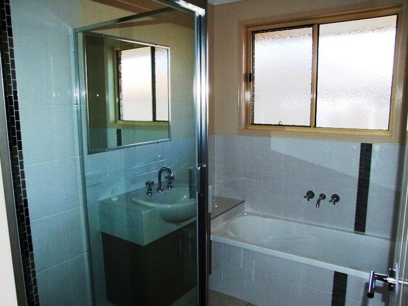 4 Bunya Court, Eli Waters QLD 4655