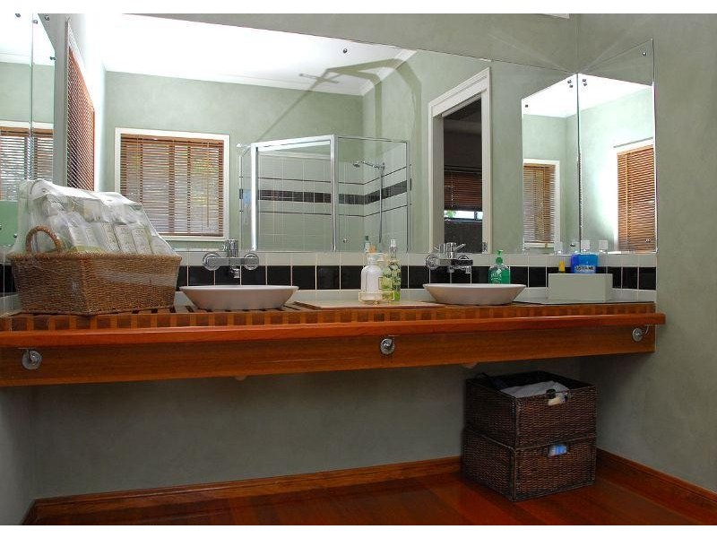 17 Davis Drive, Kawungan QLD 4655