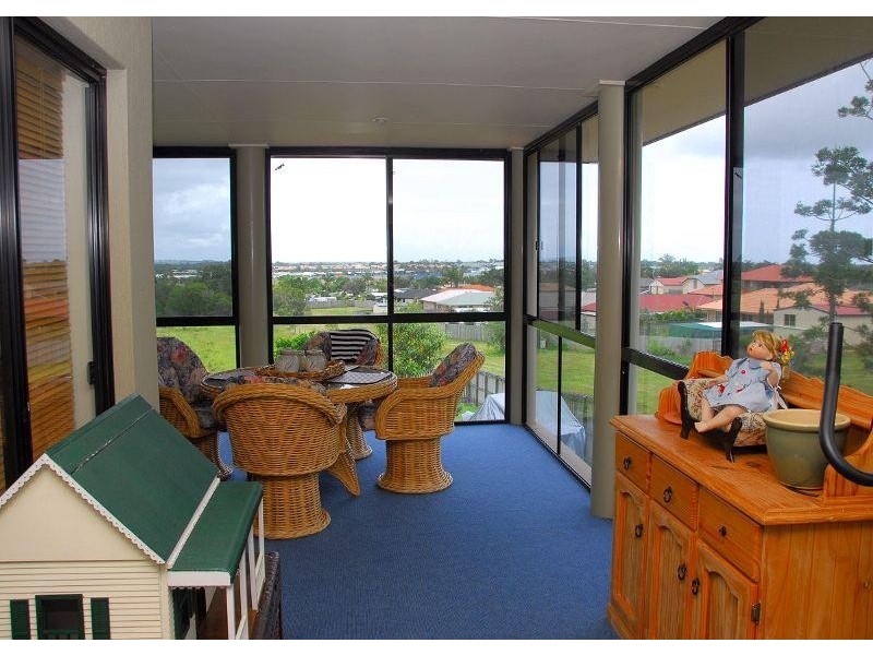17 Davis Drive, Kawungan QLD 4655