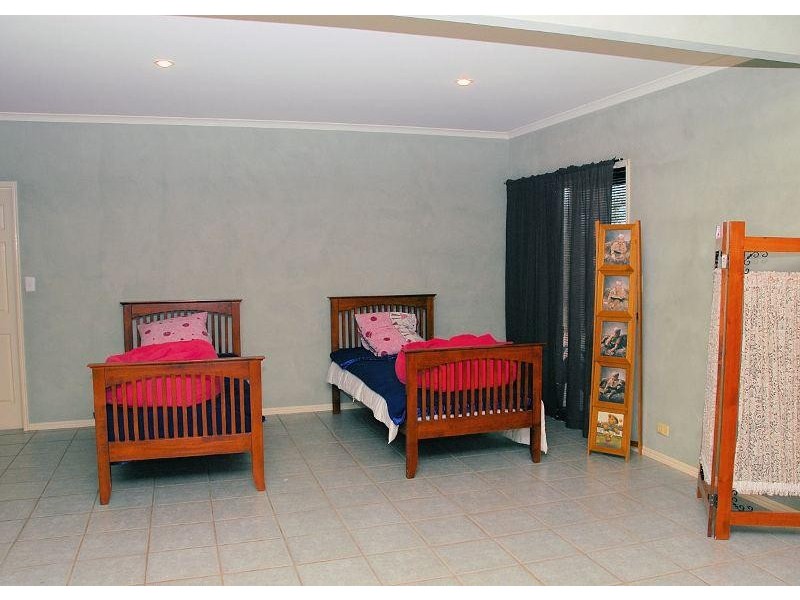 17 Davis Drive, Kawungan QLD 4655