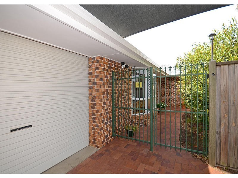 30 Mackay Dr, Kawungan QLD 4655