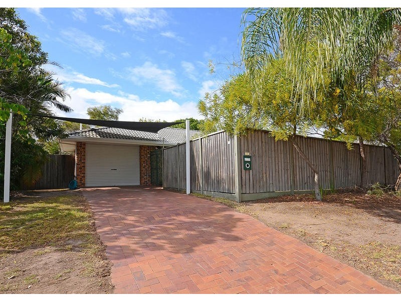 30 Mackay Dr, Kawungan QLD 4655