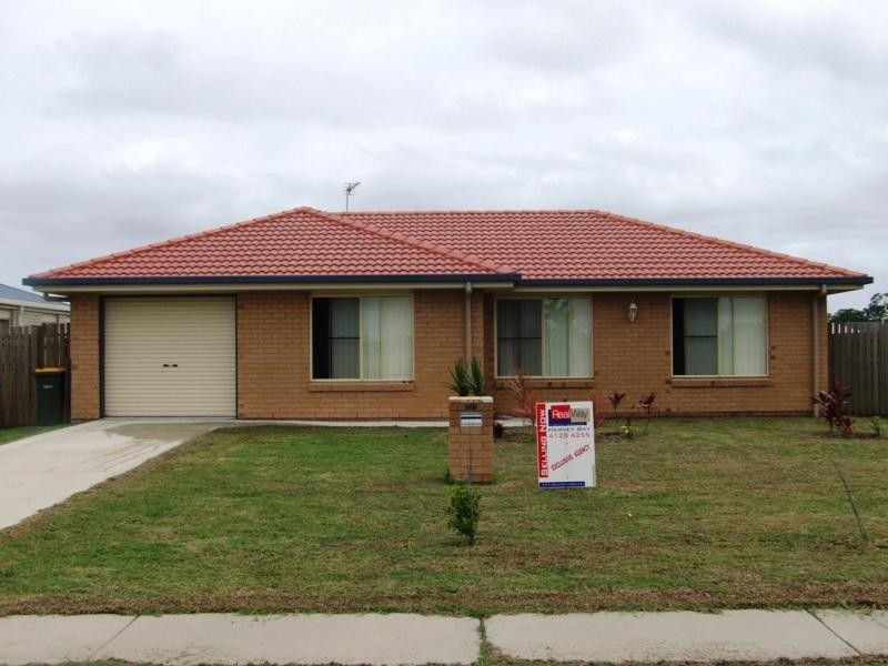 71 Martin Street, Point Vernon QLD 4655