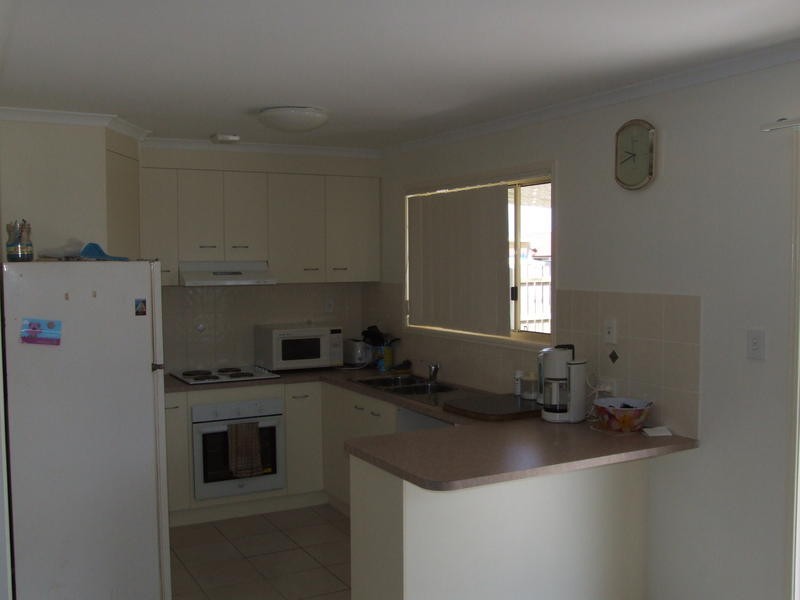 71 Martin Street, Point Vernon QLD 4655