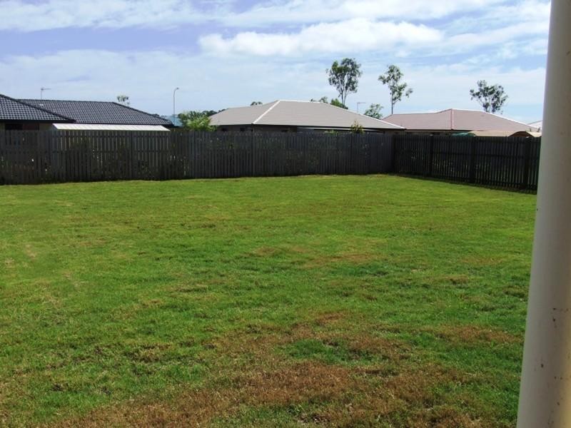 71 Martin Street, Point Vernon QLD 4655