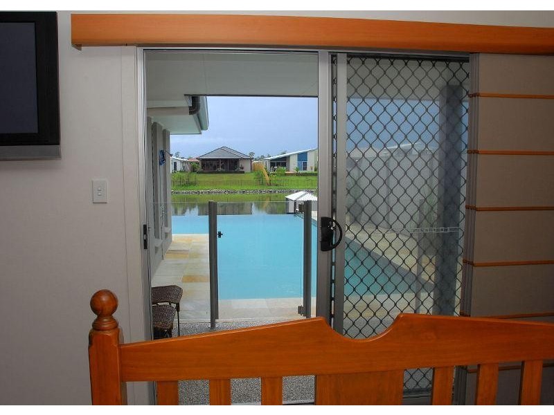 10 Earl St Vincent Circuit. Mariner’s Cove, Eli Waters QLD 4655