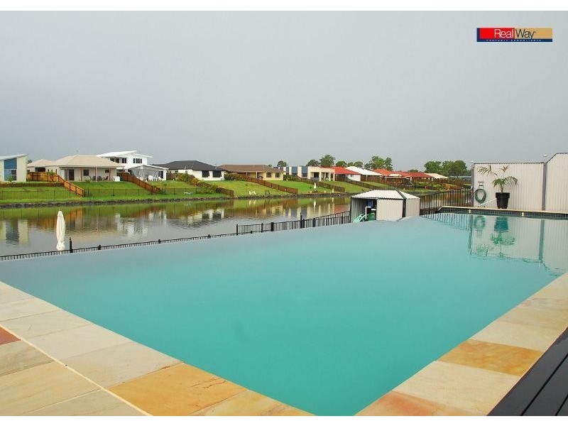 10 Earl St Vincent Circuit. Mariner’s Cove, Eli Waters QLD 4655