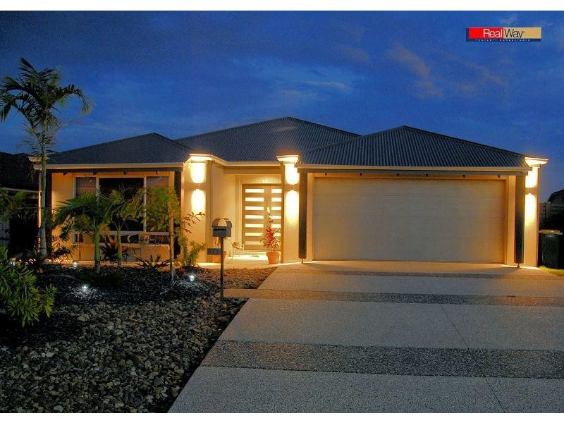 10 Earl St Vincent Circuit. Mariner’s Cove, Eli Waters QLD 4655