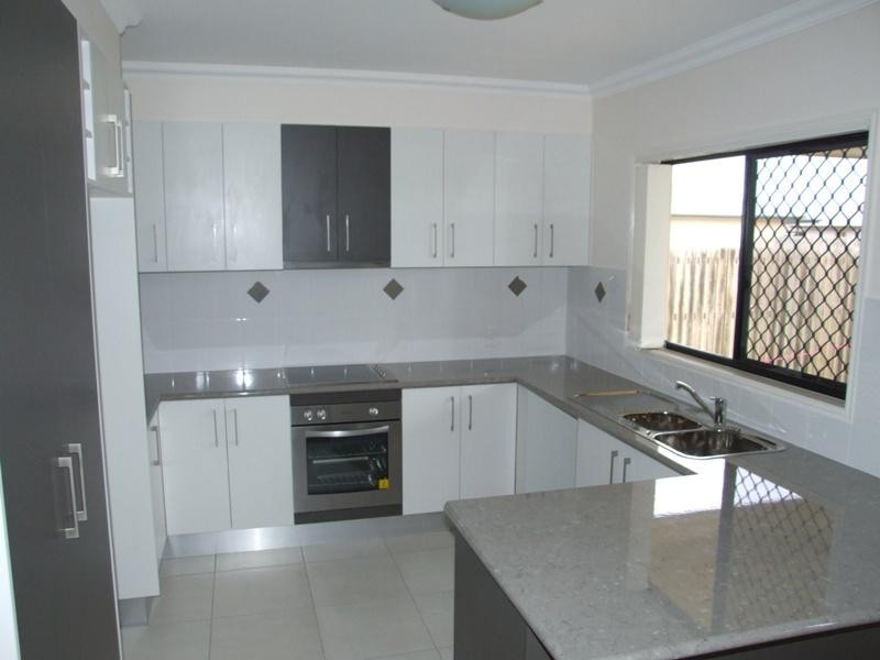 38 Lady Penrhyn Drive, Mariner’s Cove, Hervey Bay QLD 4655
