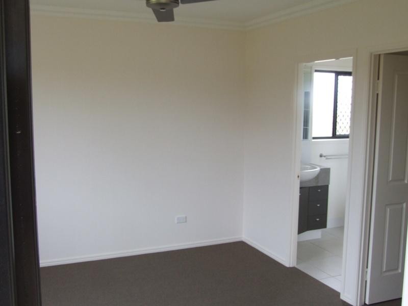 38 Lady Penrhyn Drive, Mariner’s Cove, Hervey Bay QLD 4655