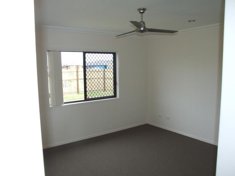 38 Lady Penrhyn Drive, Mariner’s Cove, Hervey Bay QLD 4655