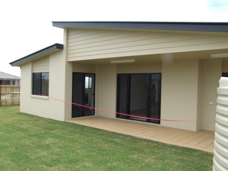 38 Lady Penrhyn Drive, Mariner’s Cove, Hervey Bay QLD 4655