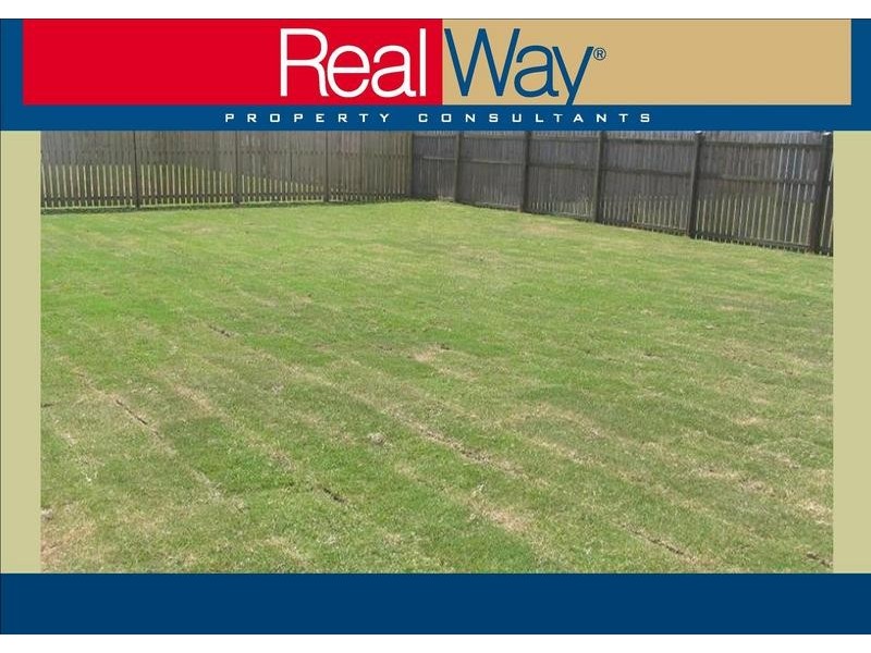 8 Fishburn Way, Mariner’s Cove, Eli Waters QLD 4655