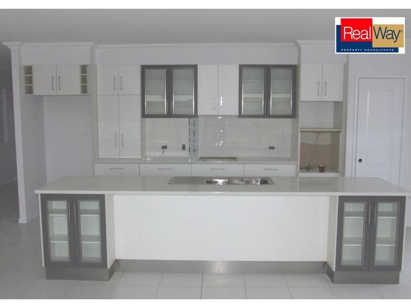 7 Fishburn Way, Eli Waters QLD 4655