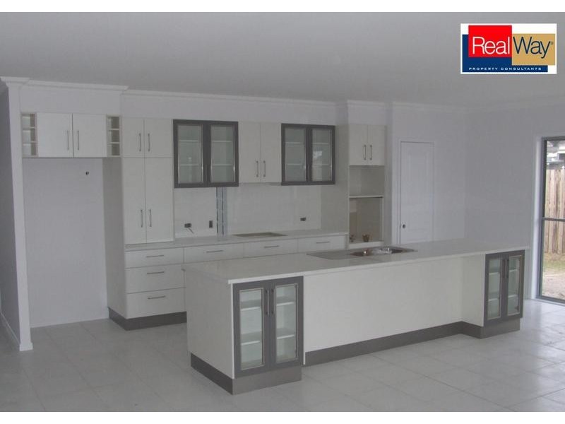 7 Fishburn Way, Eli Waters QLD 4655