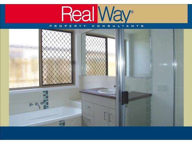 5 Fishburn Way, Mariner’s Cove, Eli Waters QLD 4655