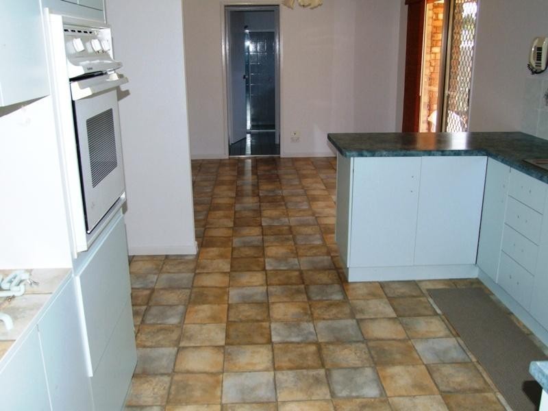 122 Snapper Street, Kawungan QLD 4655