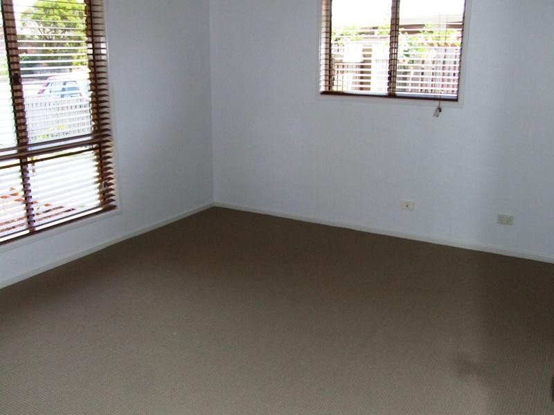 122 Snapper Street, Kawungan QLD 4655