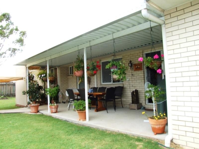 32 Michelle Drive, Point Vernon QLD 4655