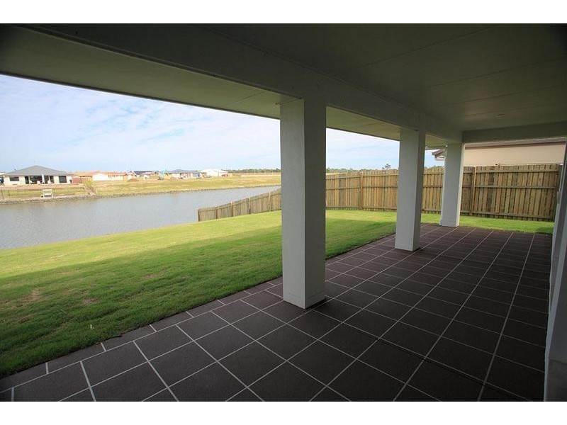 L272 Earl St Vincent Circuit, Mariner’s Cove, Eli Waters QLD 4655