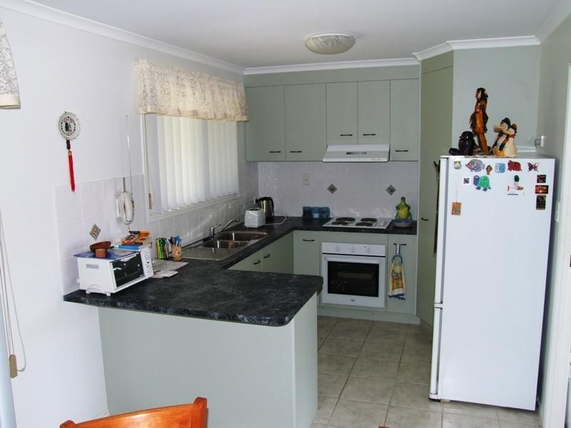 38 Wide Bay Drive, Eli Waters QLD 4655