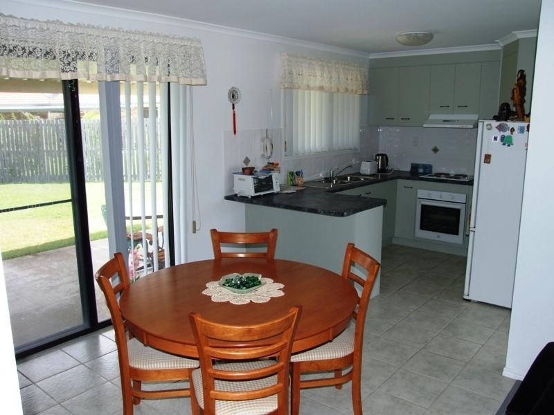38 Wide Bay Drive, Eli Waters QLD 4655