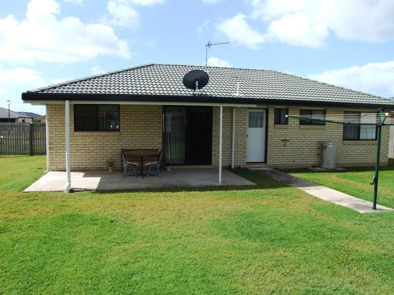 38 Wide Bay Drive, Eli Waters QLD 4655