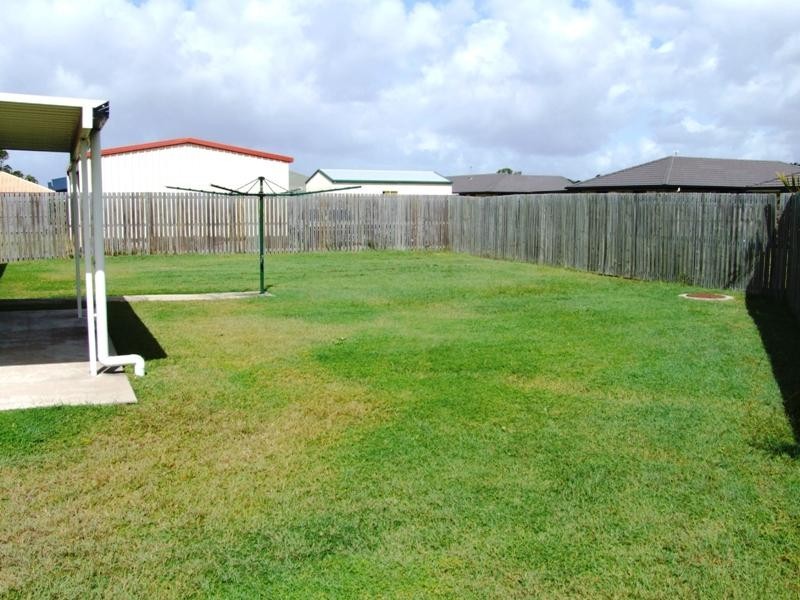 38 Wide Bay Drive, Eli Waters QLD 4655