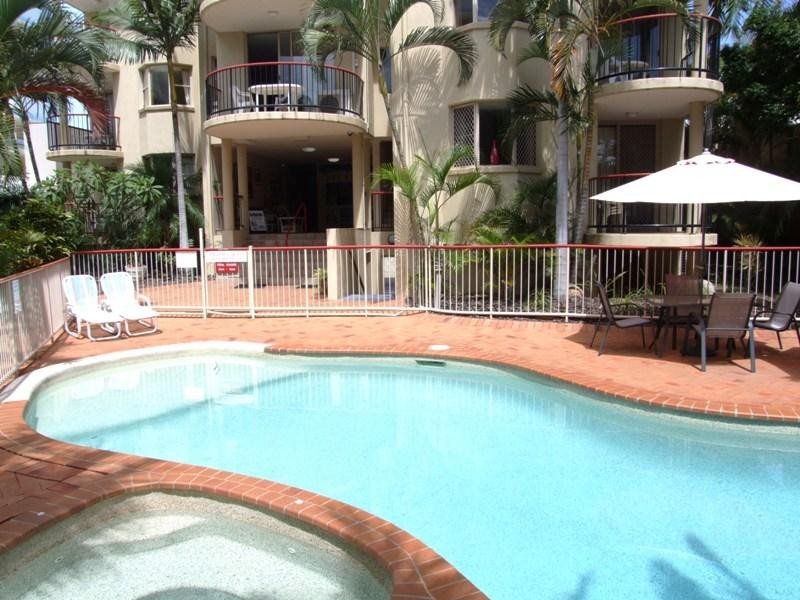 12/ 566 Esplanade, Urangan QLD 4655