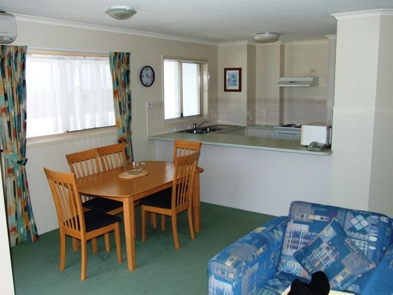 12/ 566 Esplanade, Urangan QLD 4655