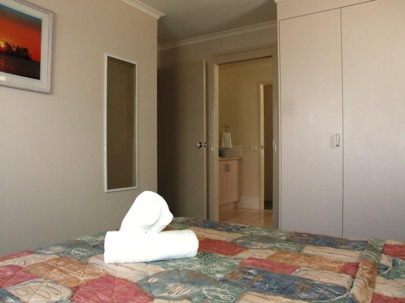 12/ 566 Esplanade, Urangan QLD 4655