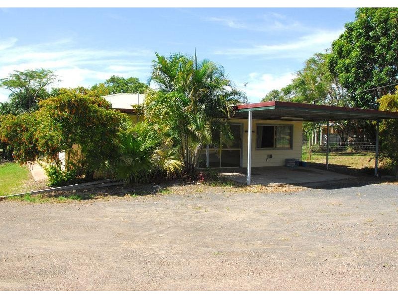 6 Dolphin Avenue, Booral QLD 4655