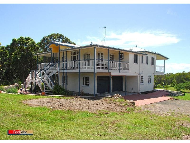 6 Dolphin Avenue, Booral QLD 4655