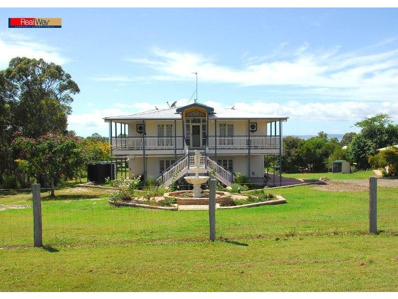 6 Dolphin Avenue, Booral QLD 4655