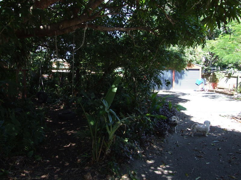 7 Hibiscus Street, Urangan QLD 4655