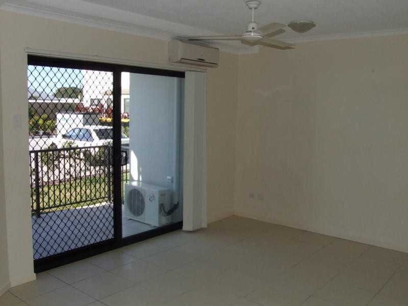 8/ 70 Main Street, Pialba QLD 4655