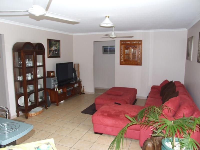 1 Oxford Place, Pialba QLD 4655