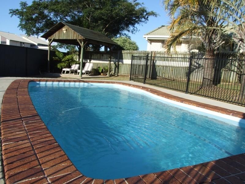 19 Victor Drive, Kawungan QLD 4655